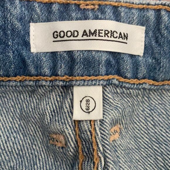 Good American Pom Pom Blue Distressed Denim Skirt Contemporary Boho Feminine - Picture 8 of 16